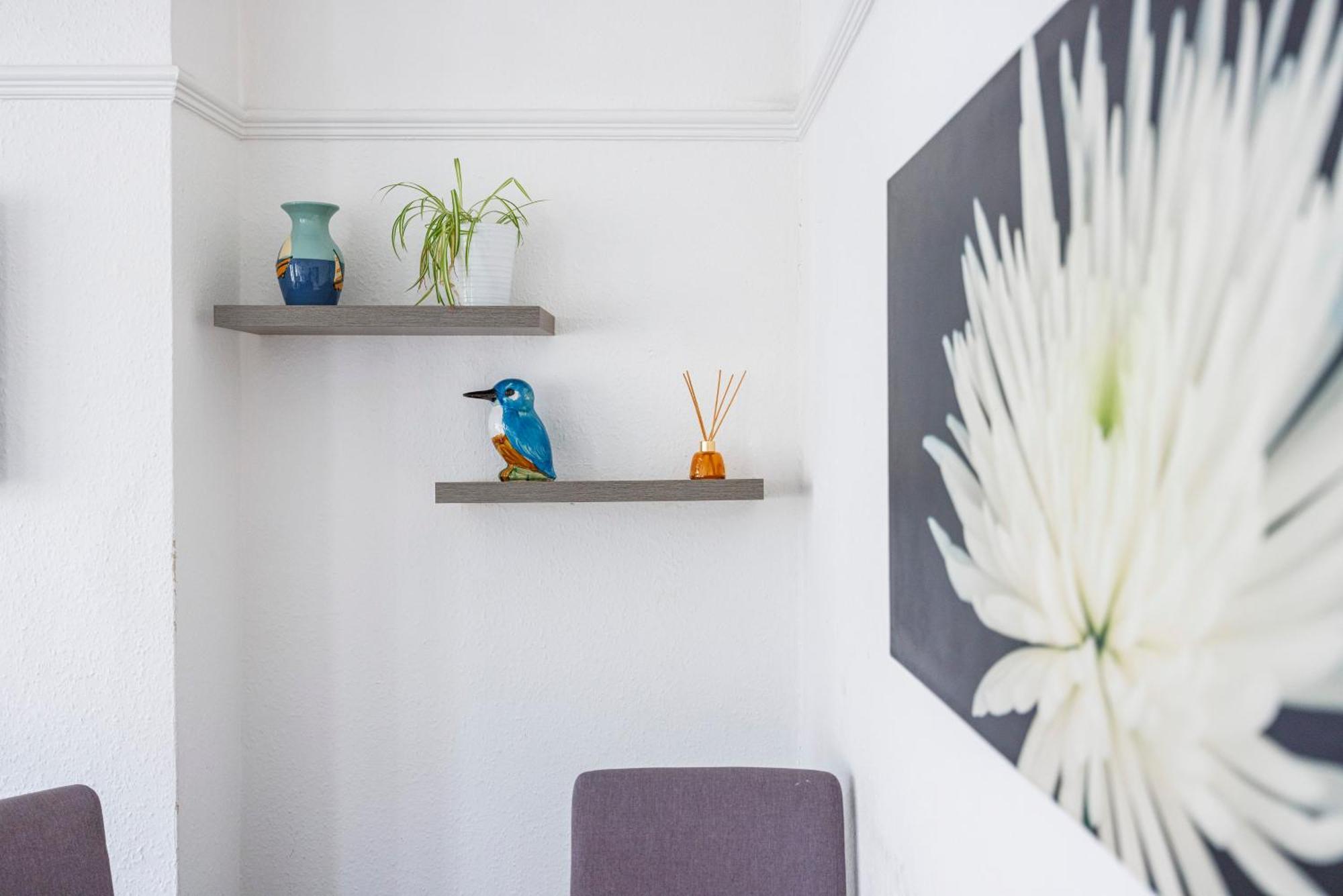 Charming & Sunny 2Br - City Centre Nr The Beach & High St By Everhome Ltd Сътън он Сий Екстериор снимка